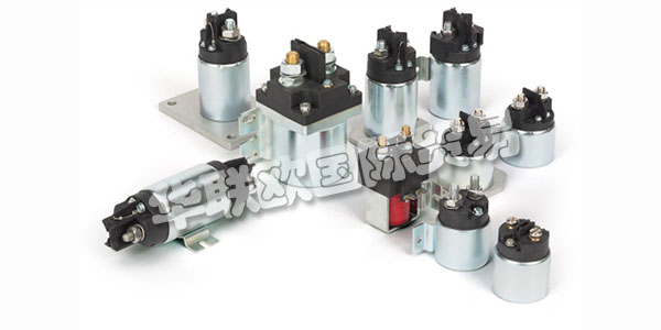 LAYHER多年來一直代表著卓越的性能，質(zhì)量和可靠性。切換，移動，成型 - 高效靈活今天的價值觀不再是理所當(dāng)然的 - 但它始終是他們所有員工工作的重點(diǎn)，因?yàn)榉?wù)意味著他們：他們希望您對他們的工作完全滿意。