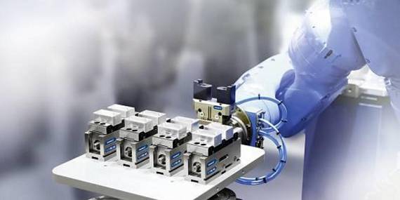 SCHUNK刀具夾持系統(tǒng)對(duì)機(jī)加工行業(yè)產(chǎn)生了前所未有的革命性影響。?模塊化夾持系統(tǒng)借鑒其優(yōu)勢(shì)，它的作用遠(yuǎn)不止于一個(gè)參考基準(zhǔn)，還提供了包括定位、夾持以及接口通用等功能。這種夾持原理如今被認(rèn)為是提高生產(chǎn)效率的最有效的方法之一，廣泛適用于從小型零件到大型零件，從粗加工到裝配應(yīng)用的各種工藝。作為這一技術(shù)的先驅(qū)以及夾持技術(shù)和抓取系統(tǒng)的領(lǐng)導(dǎo)者，SCHUNK始終致力于開發(fā)新的應(yīng)用領(lǐng)域，并在它的模塊化系統(tǒng)中新增了適用于直接夾持工件以及微小型零件的專業(yè)標(biāo)準(zhǔn)模塊。