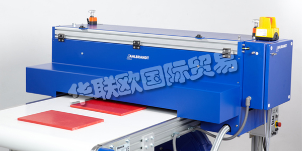 德國(guó)AHLBRANDT公司主要產(chǎn)品：AHLBRANDT電暈處理系統(tǒng),AHLBRANDT轉(zhuǎn)子噴霧系統(tǒng)，干燥機(jī)等。